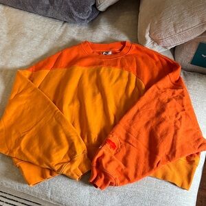 Nike Cropped Crew Neck